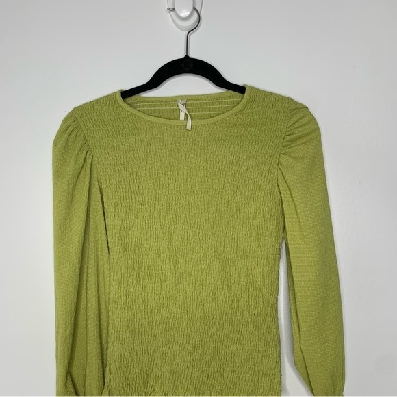 Anthropologie ruched yellow green long sleeve top - Picture 3 of 11